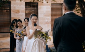 悉尼之梦：Lily与Bryan的浪漫铸币局婚礼视频